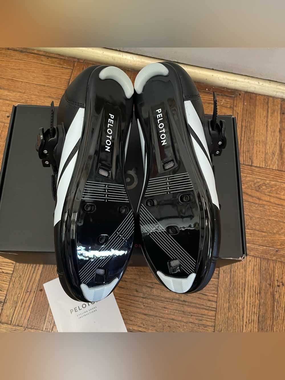 Peloton Cycling Shoes - NEW IN BOX - Size 38 - Picture 4 of 9